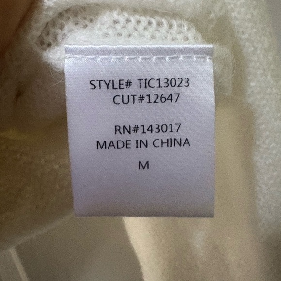 Ces Femme Cream Sweater with Ruffle Sleeves - Picture 6 of 7